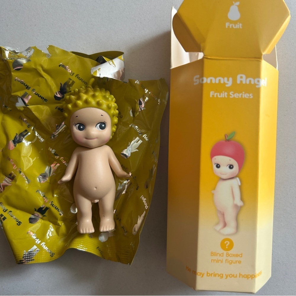 Sonny Angel Dorian Fruit Series